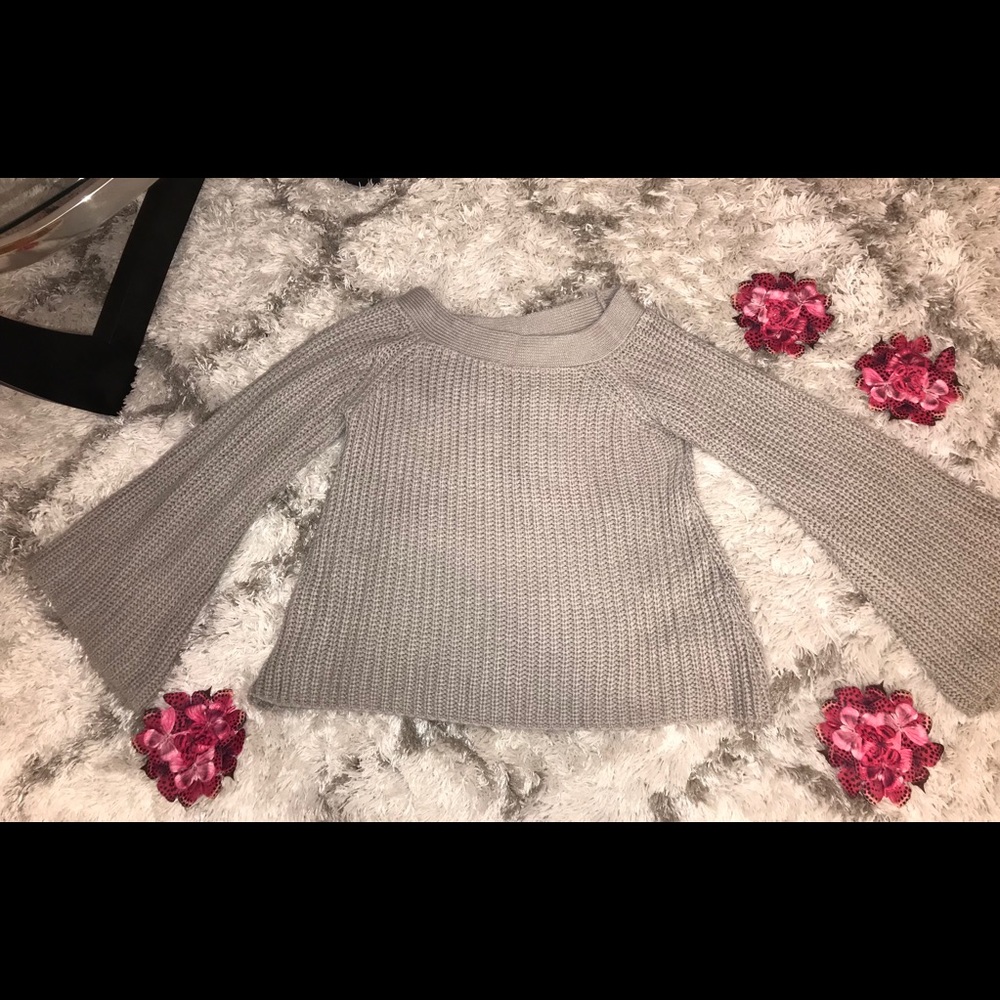 Gray Bell Sleeve Sweater